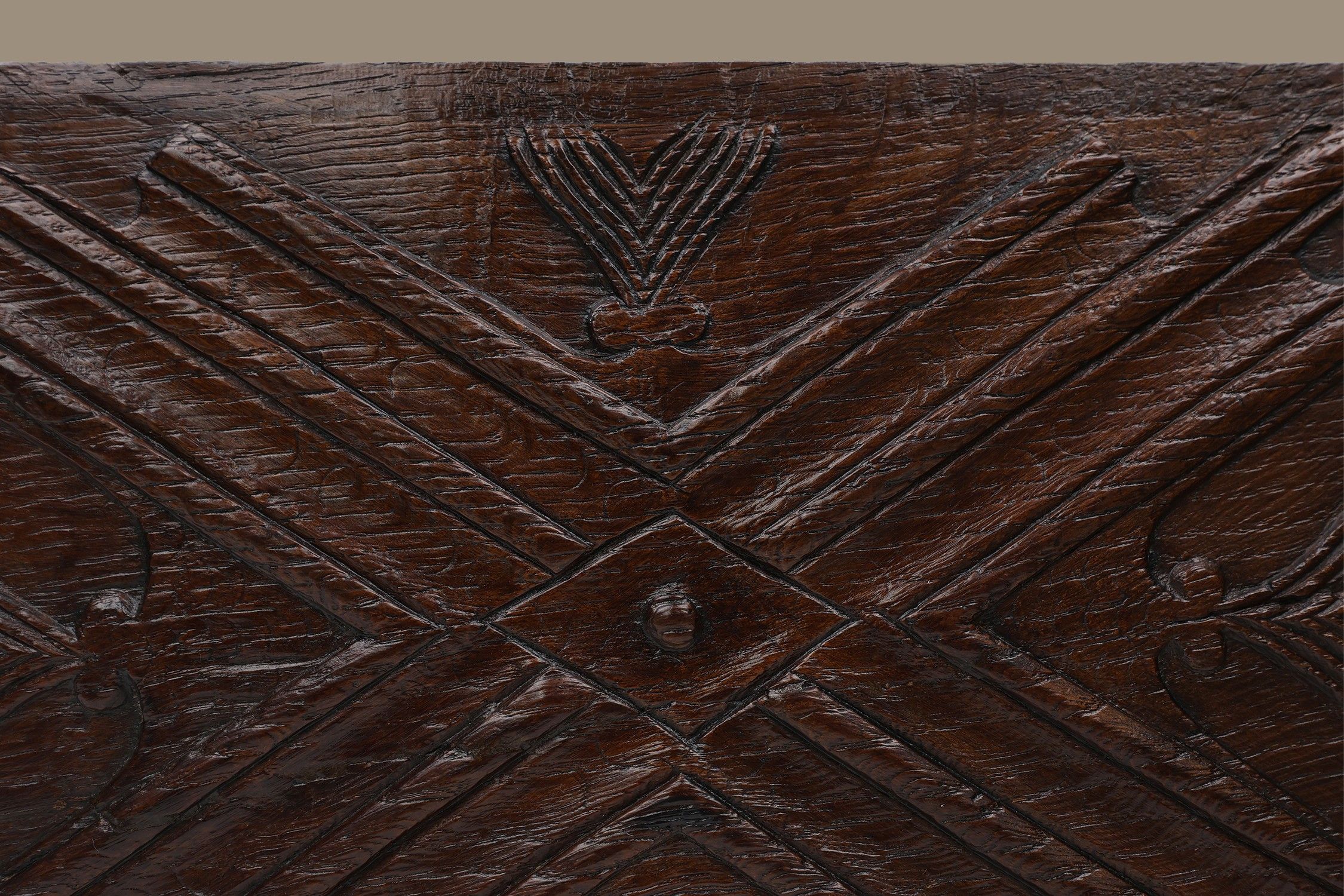 16th Century Gothic Sculpted Oak Panel, Belgiumthumbnail